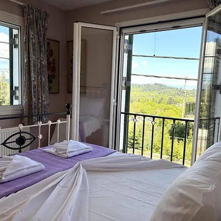 Сasa de vacaciones Sunlit Village Escape *